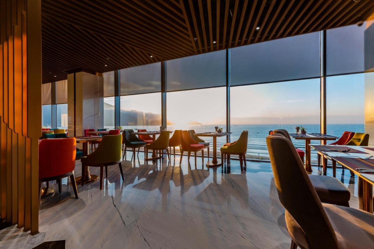 Le Sands Oceanfront Danang Hotel Exteriér fotografie